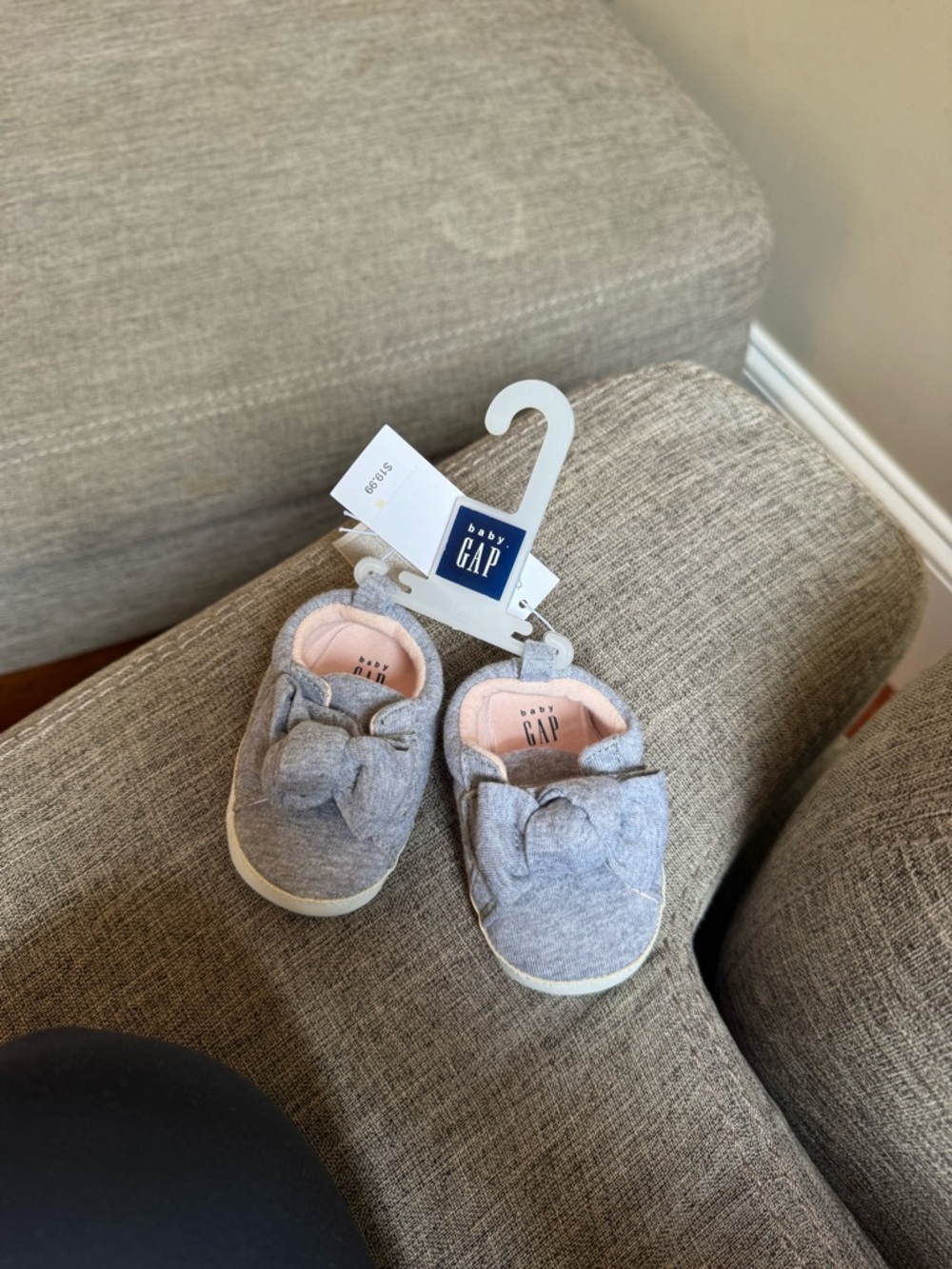 GAP Light Gray Bow Slip-On Baby Shoes